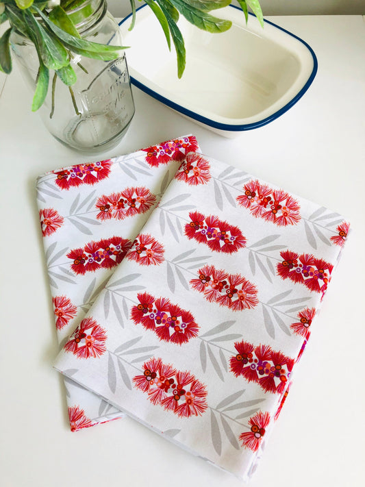 Bottle Brush Tea Towel Gift Set