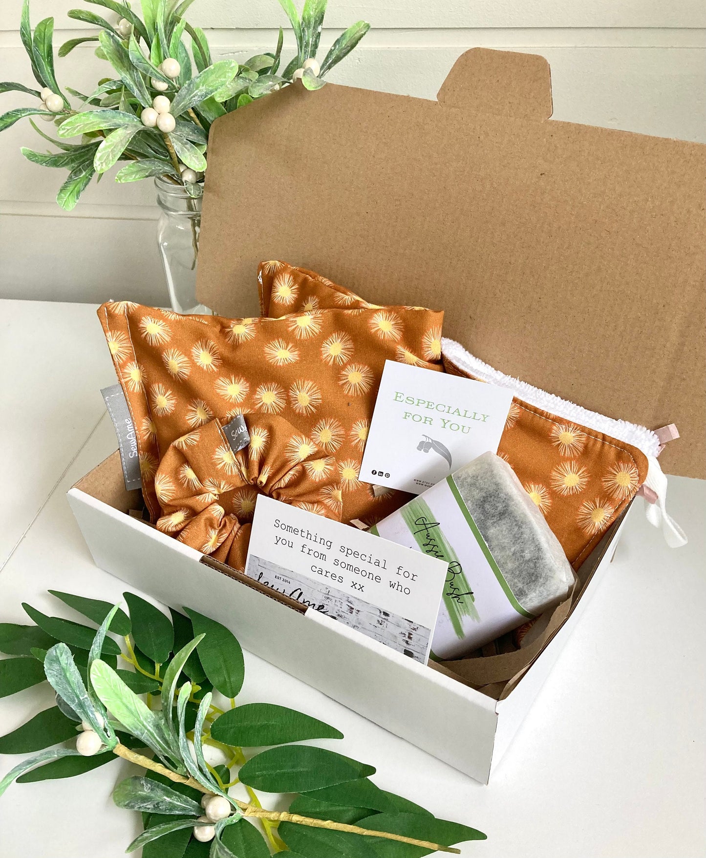 Birthday Gift Hamper for Friend